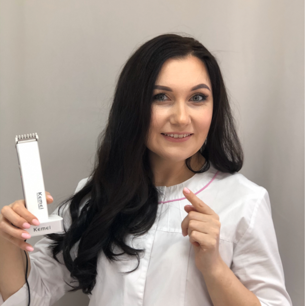 Елена Казарова