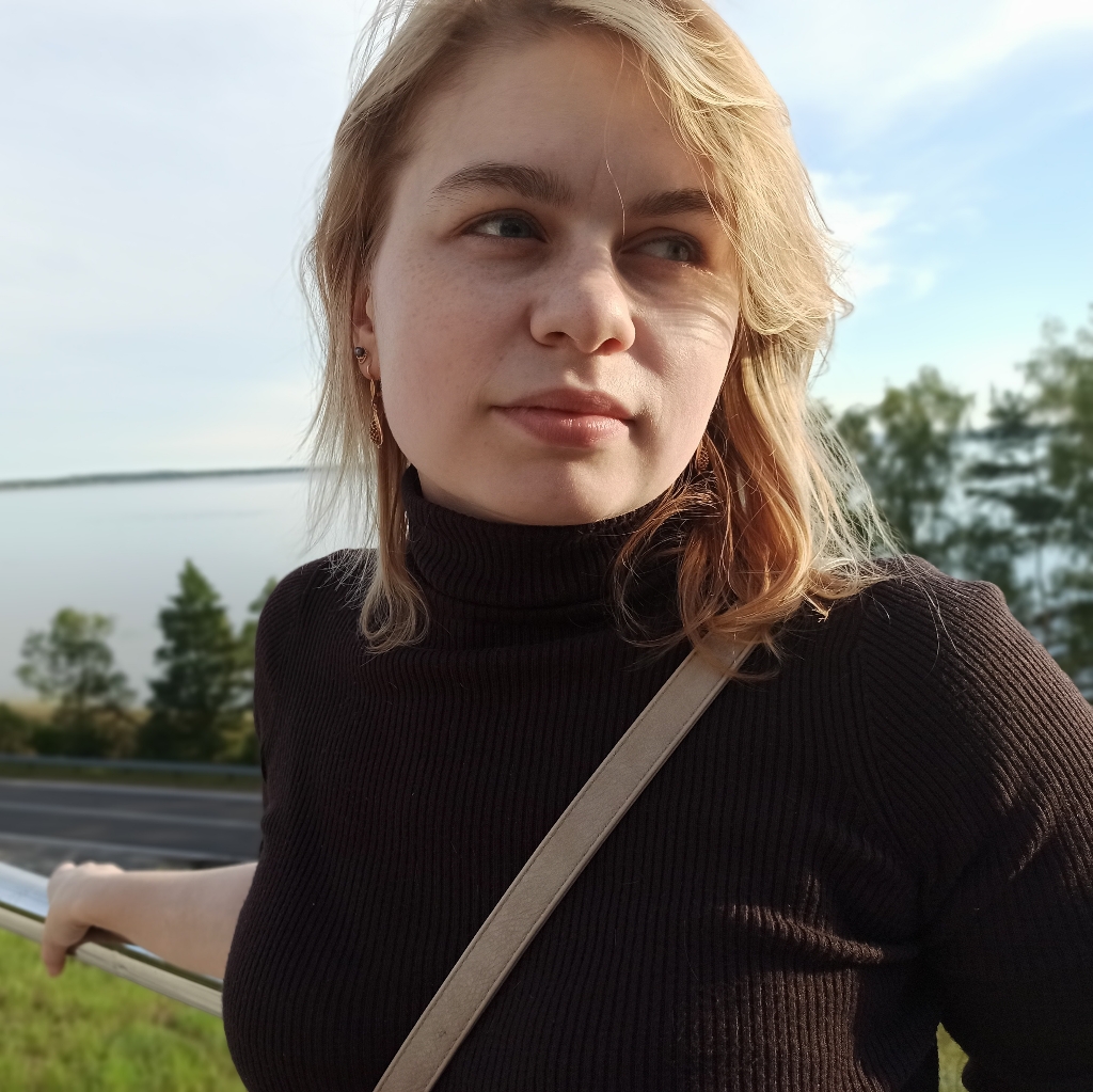 Шевелинская Инна