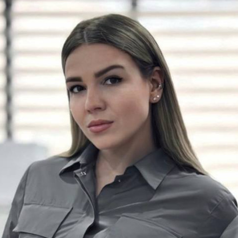 Илюсинова Анна