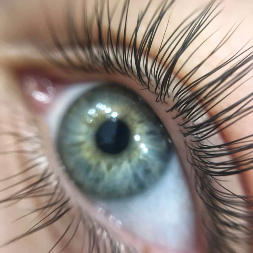 Ламинирование ресниц