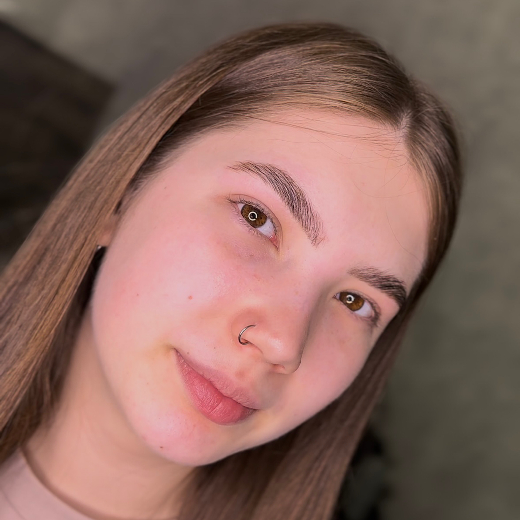 Окрашивание бровей + коррекция