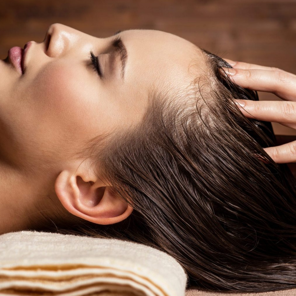 Массаж кожи головы 10 минут