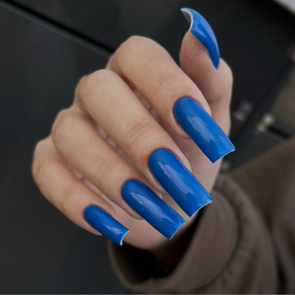 Наращивание ногтей