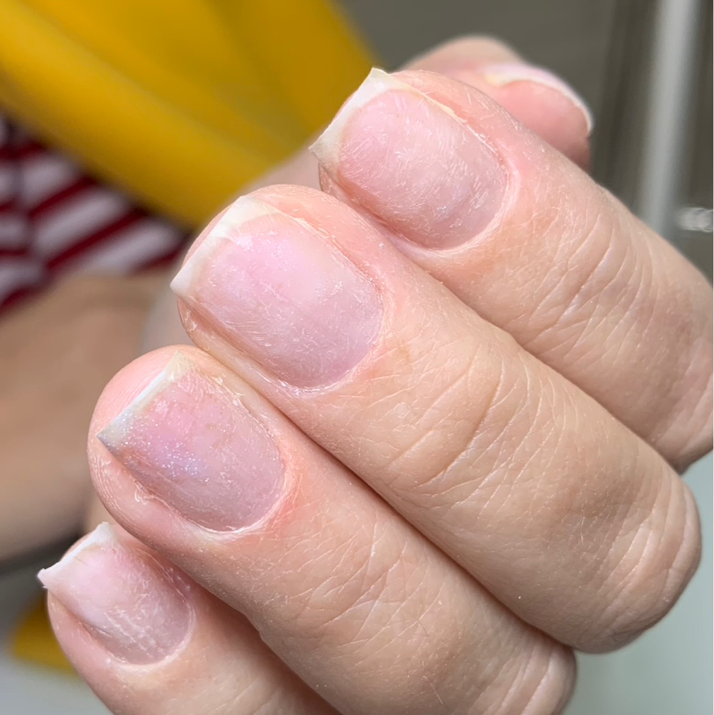 Маникюр без покрытия