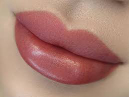 Перманентный макияж губ