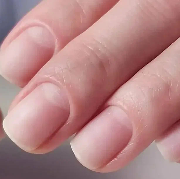 Маникюр без покрытия