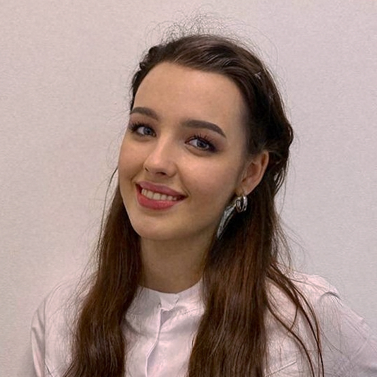 Клопотова Анна