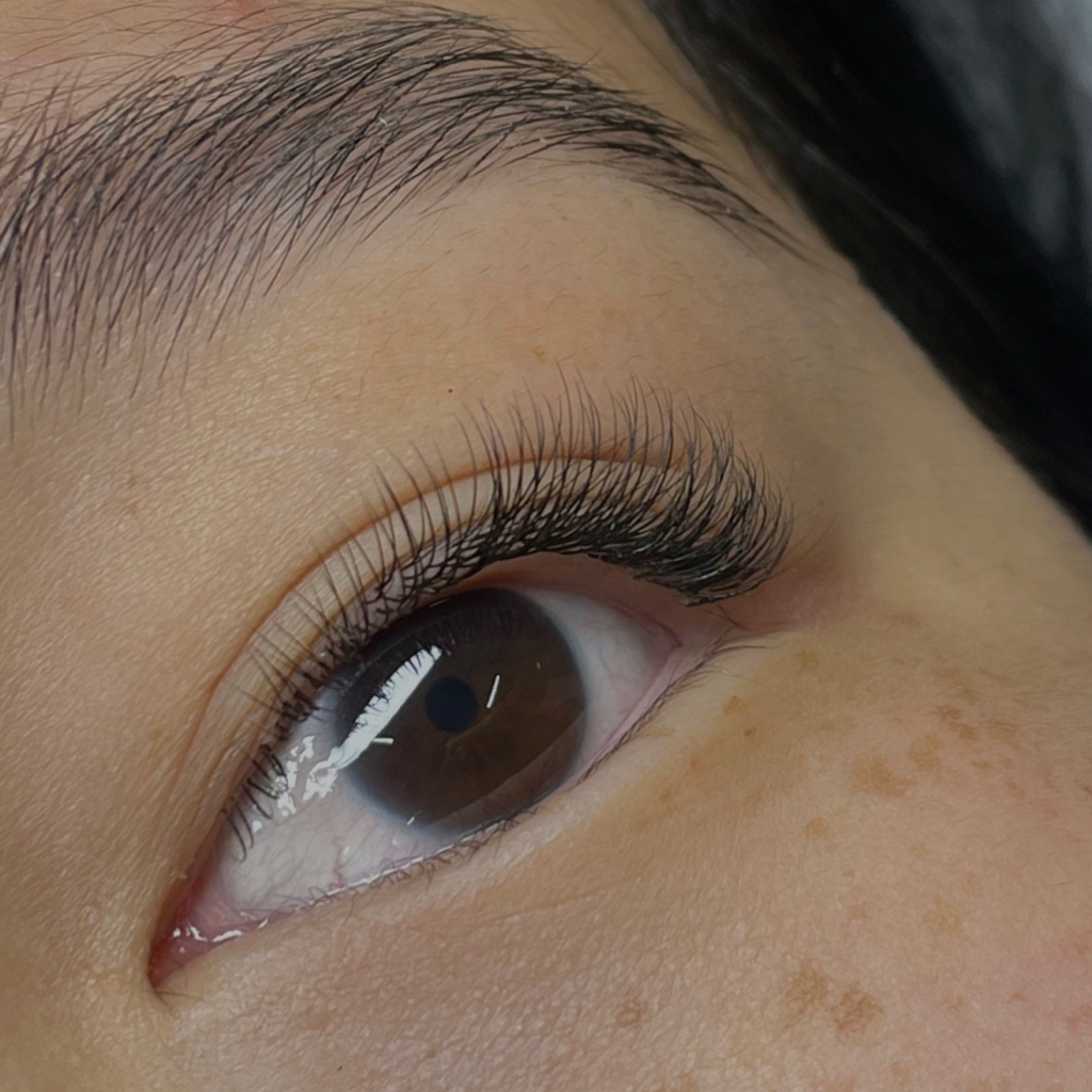 Классическое наращивание лэд