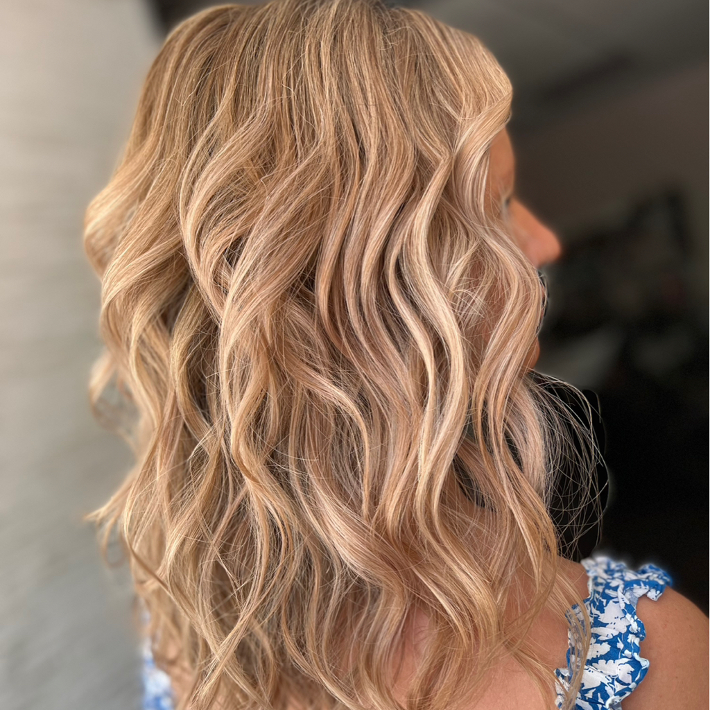 Частичное рассветление-осветление топовой зоны/макушки.