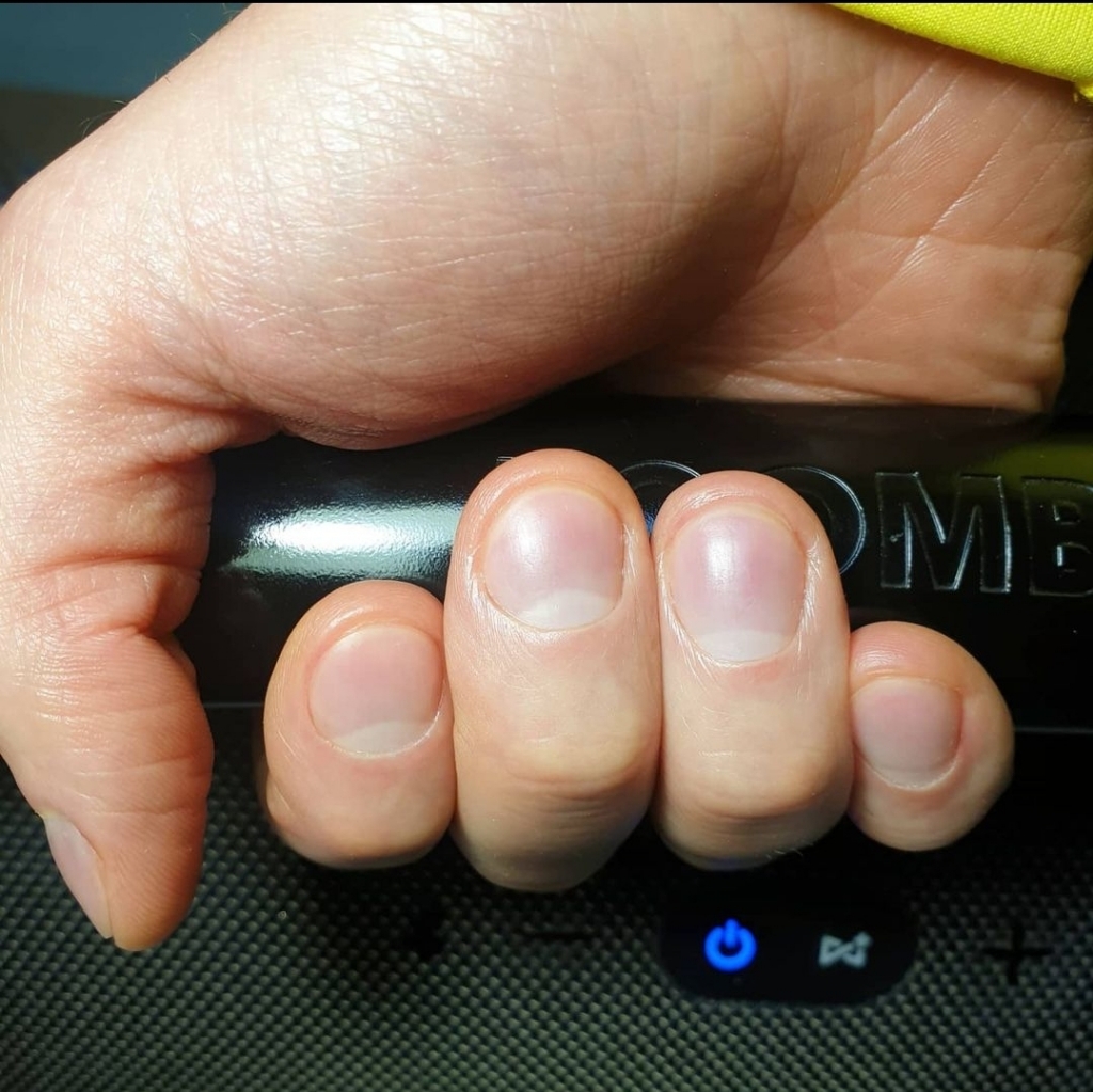 Мужской маникюр