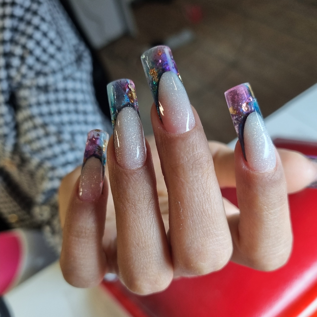 наращивание ногтей акрилом