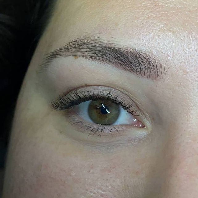 Классическое наращивание ресниц