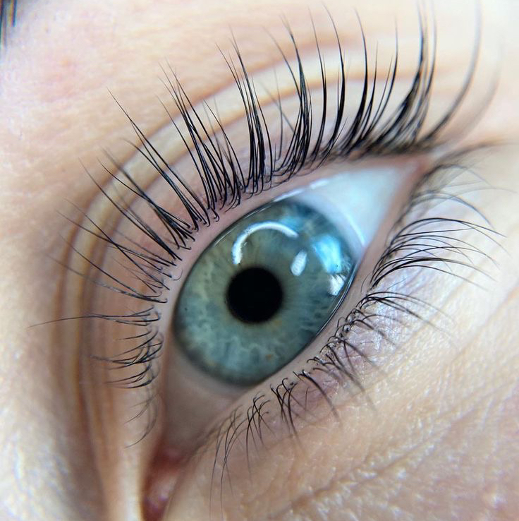 Ламинирование верхних и нижних ресниц