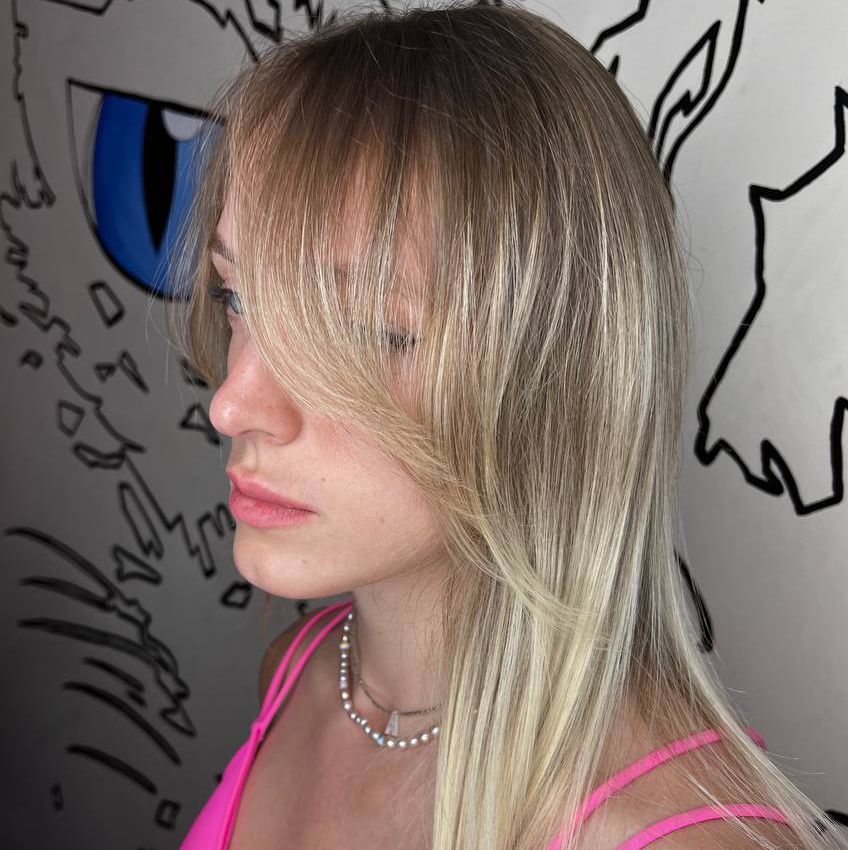 Стрижка челки