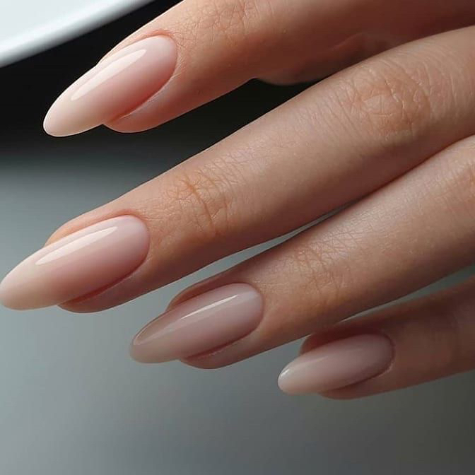 Наращивание ногтей