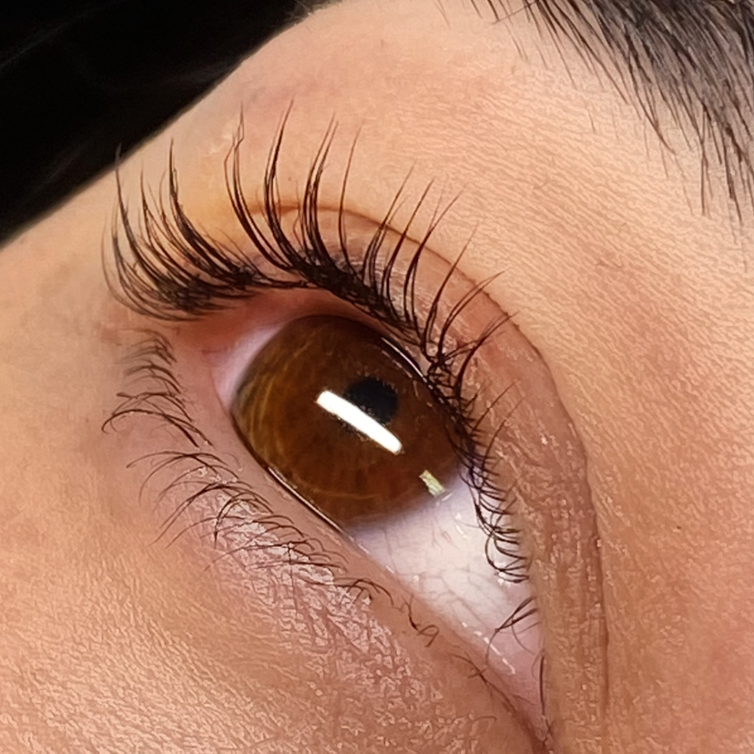 Окрашивание ресниц