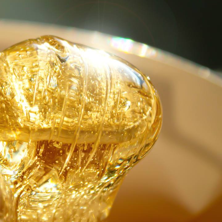 глубокое бикини