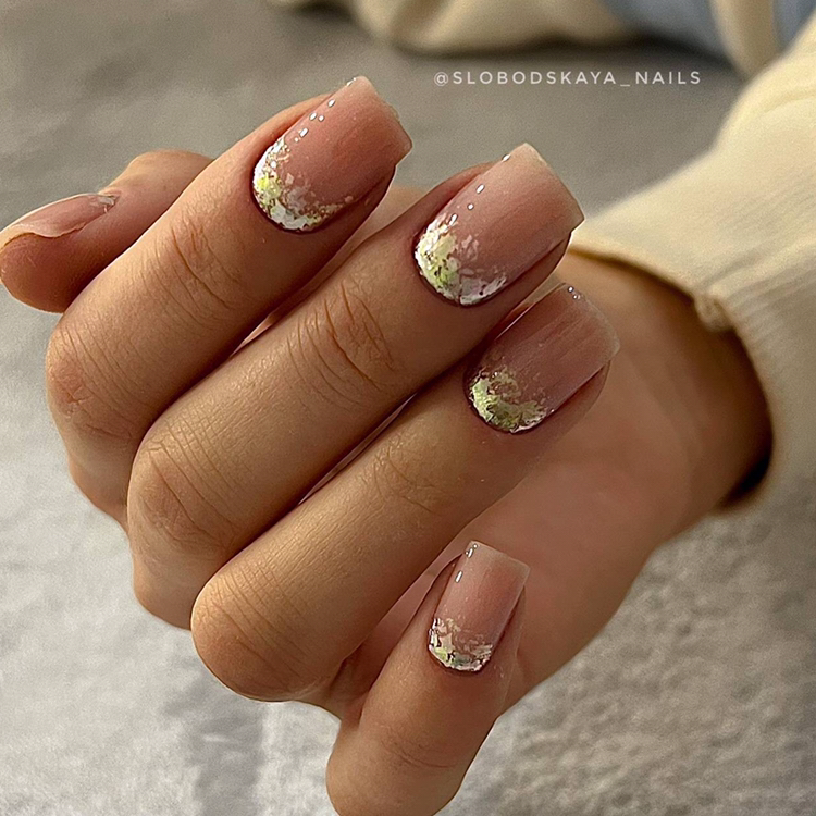 Растяжка блестками, втирка, обратный френч, френч- все ногти