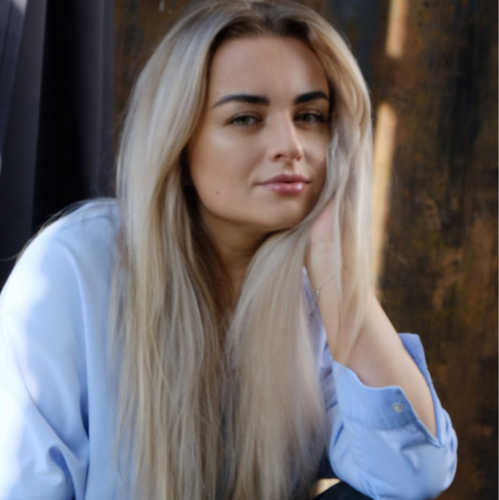 Алина Кириченко