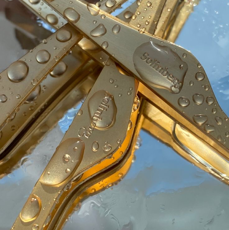 Коррекция бровей воском/пинцетом (без окрашивания)