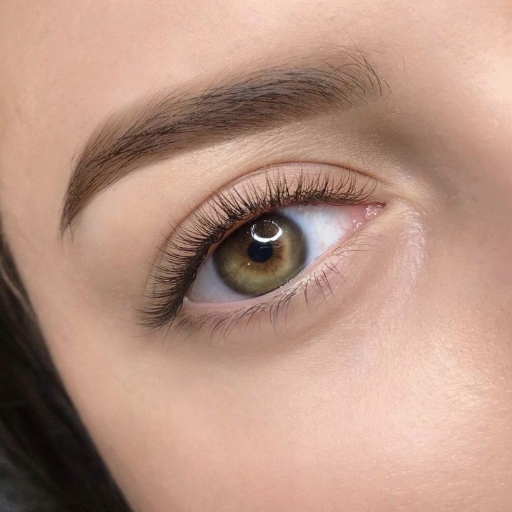 Наращивание ресниц Классика