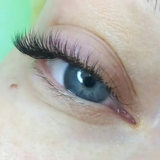 Наращивание ресниц 2D