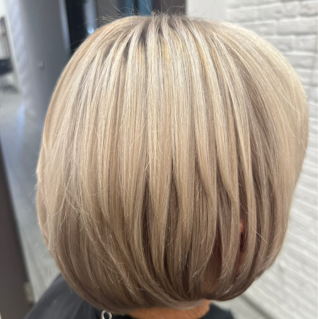 Стрижка женская