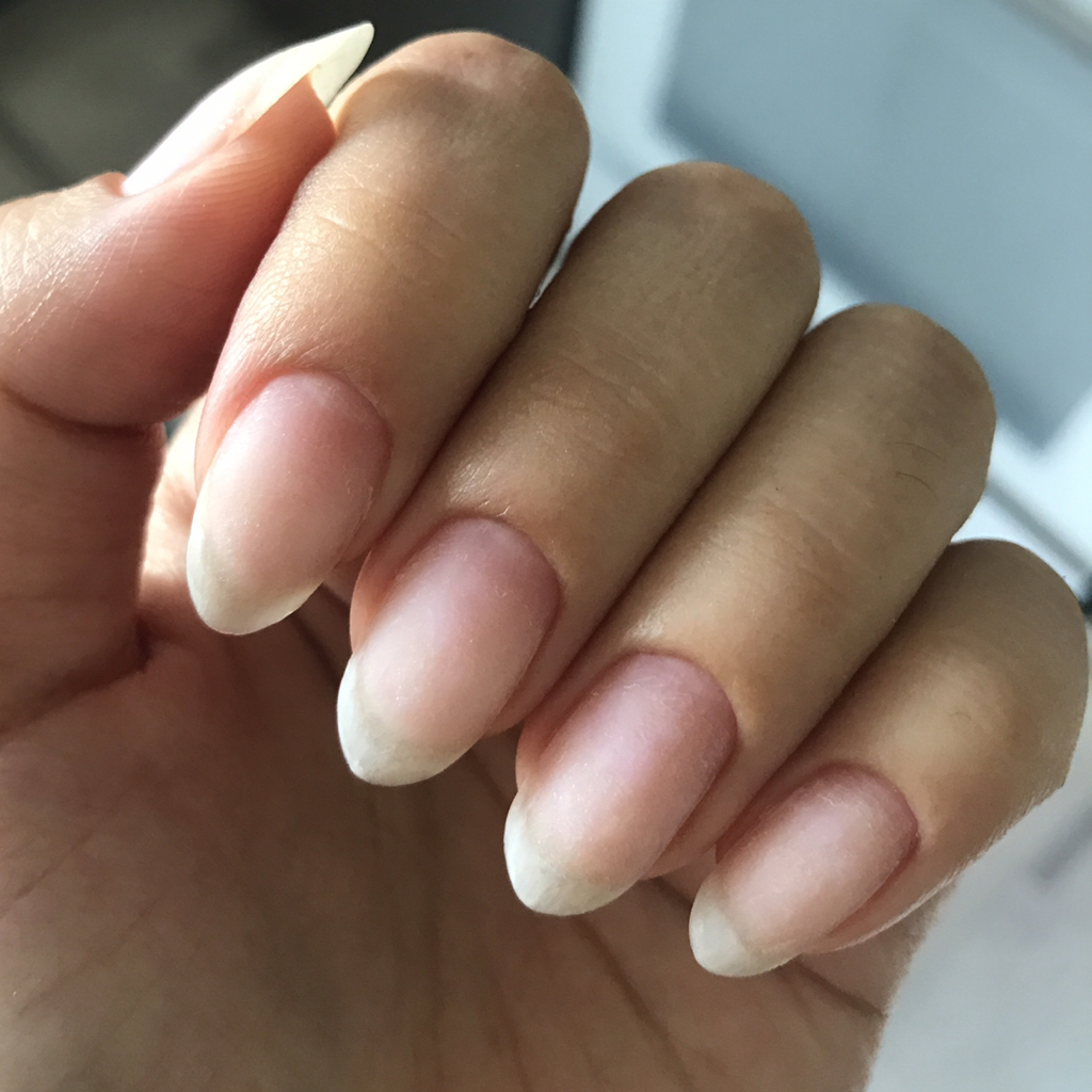 Маникюр (обработка)