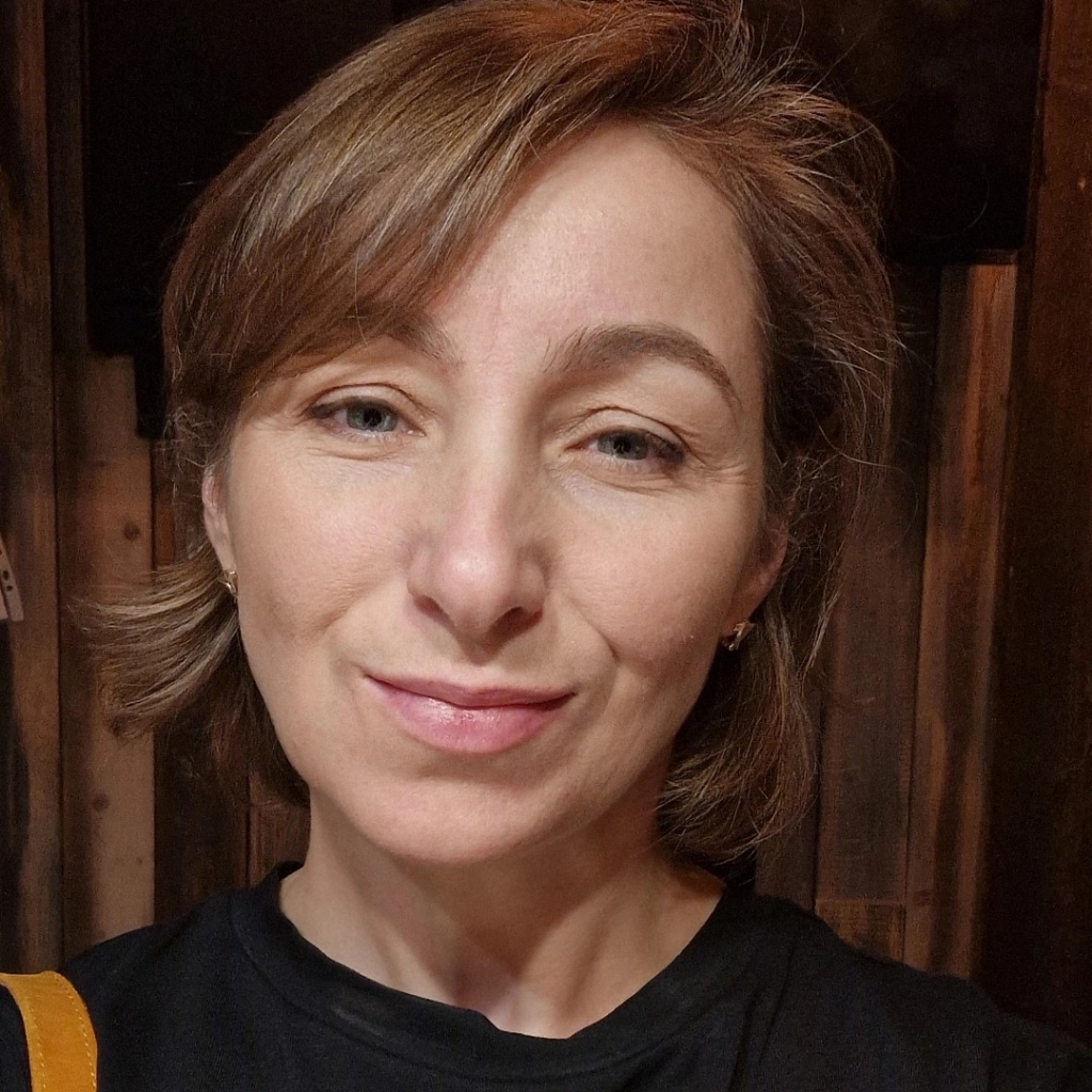 Королева Яна