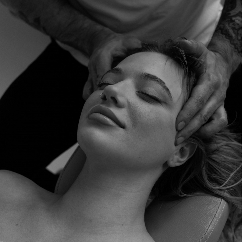 FACE Скульптурирующий массаж лица