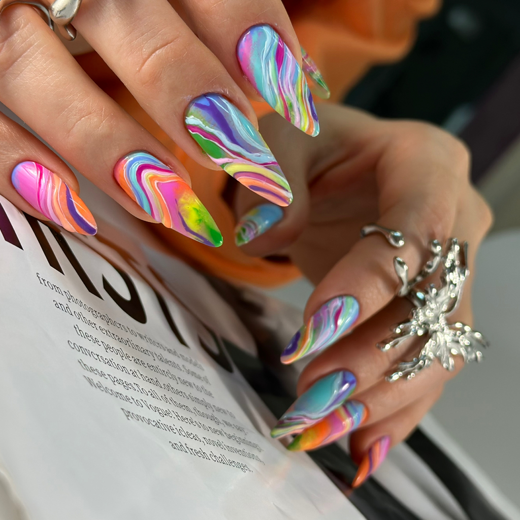 Наращивание ногтей до средней длины ( миндаль, овал , квадрат )