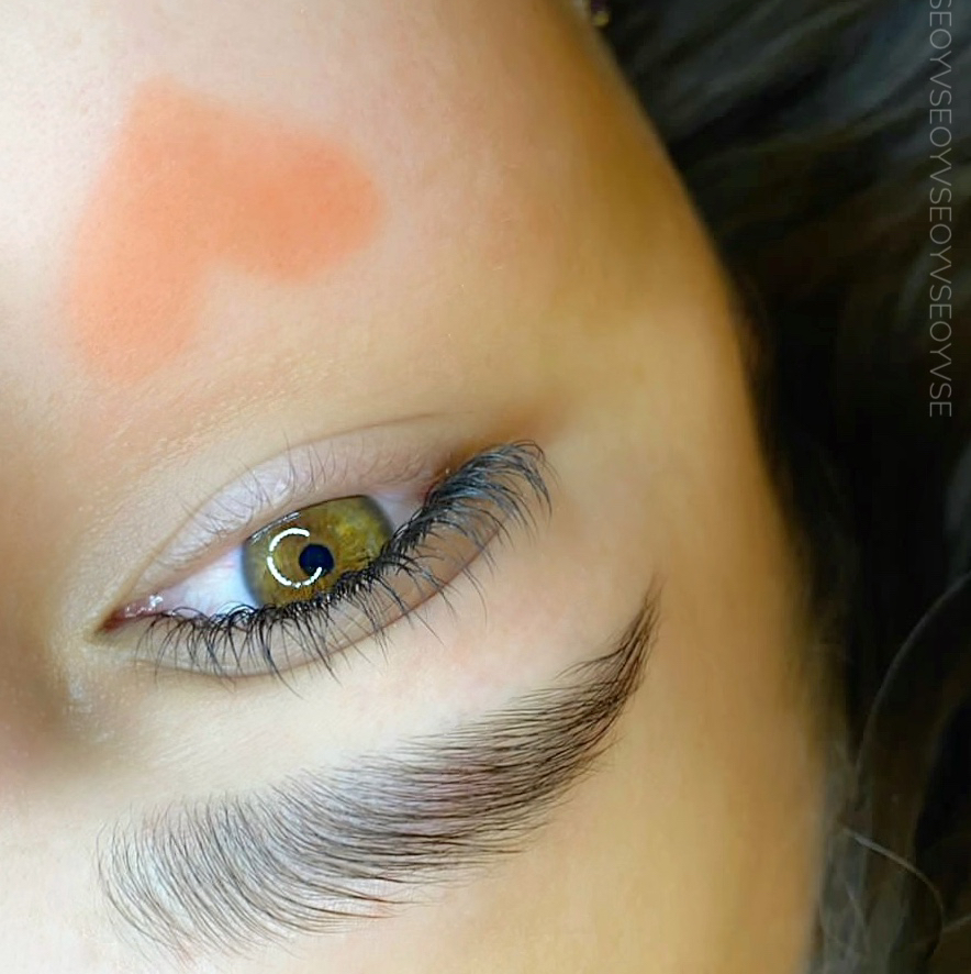 Наращивание классический объём