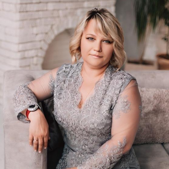 Добрякова Елена