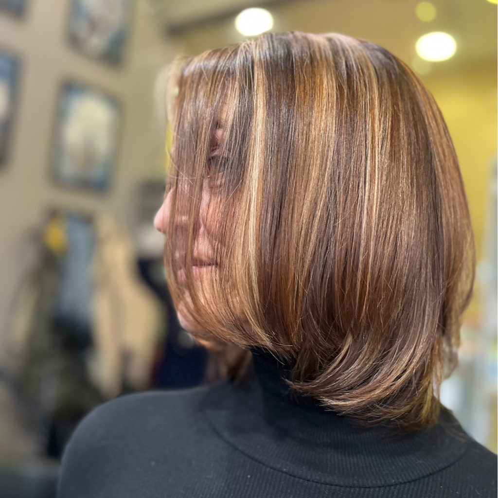 КОЛОРИРОВАНИЕ ВОЛОС (без учёта материала)  Средние волосы