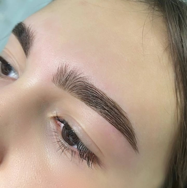 Ламинирование бровей с ботоксом