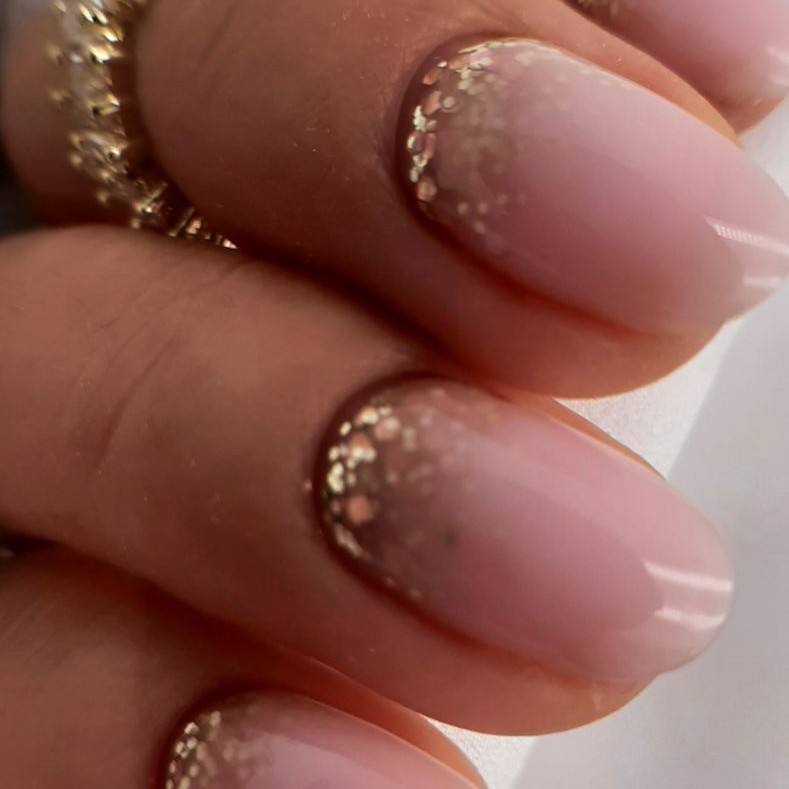 Градиент (до 4х ногтей)