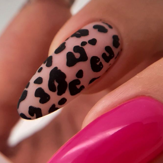 Стемпинг (более 4х ногтей)