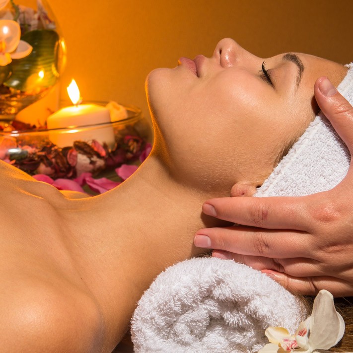 Экспресс-восстановление.
(массаж спины, шеи и головы)