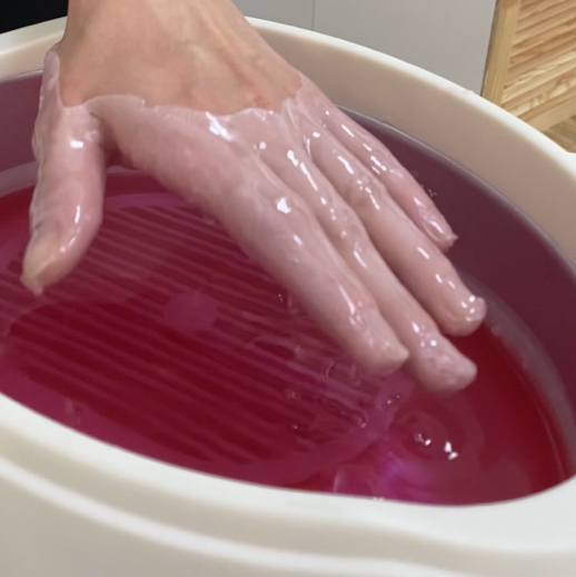 Горячий парафин для рук