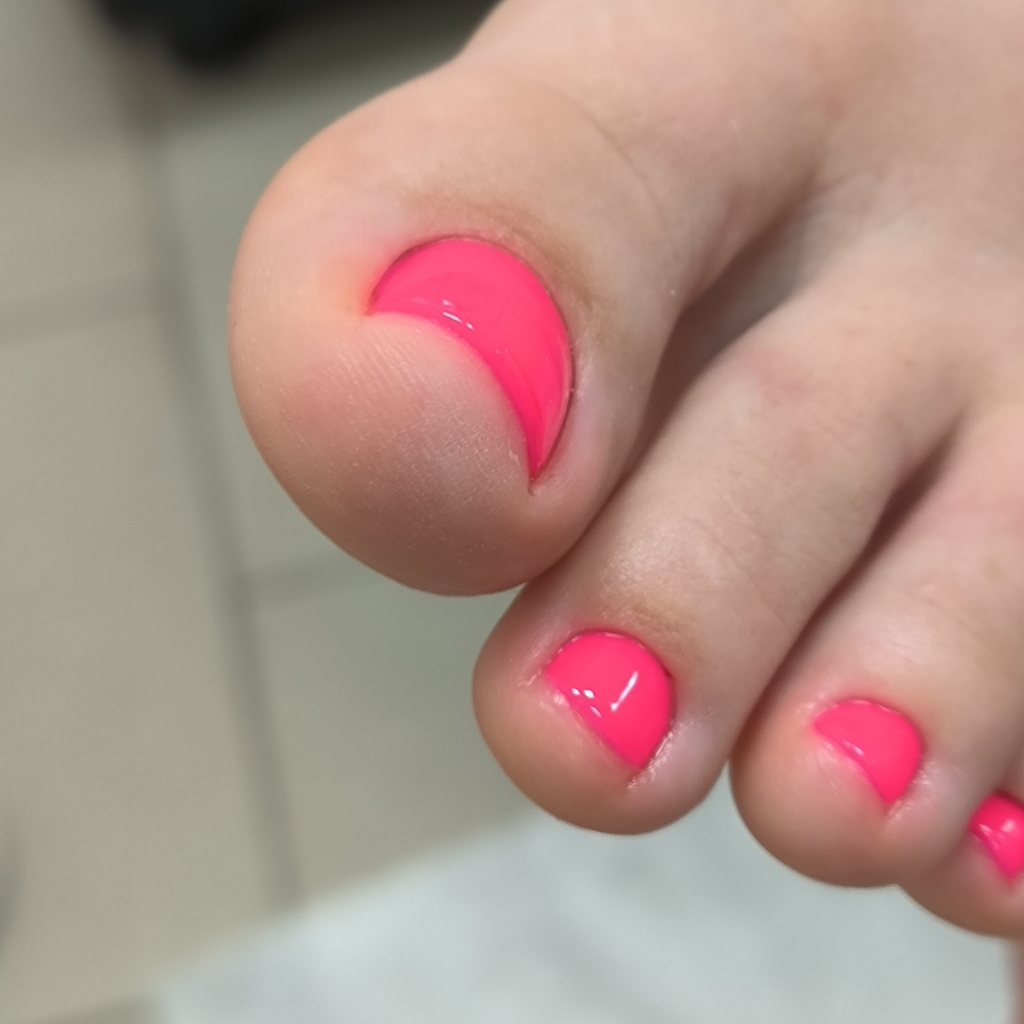 Педикюр с покрытием гель-лак