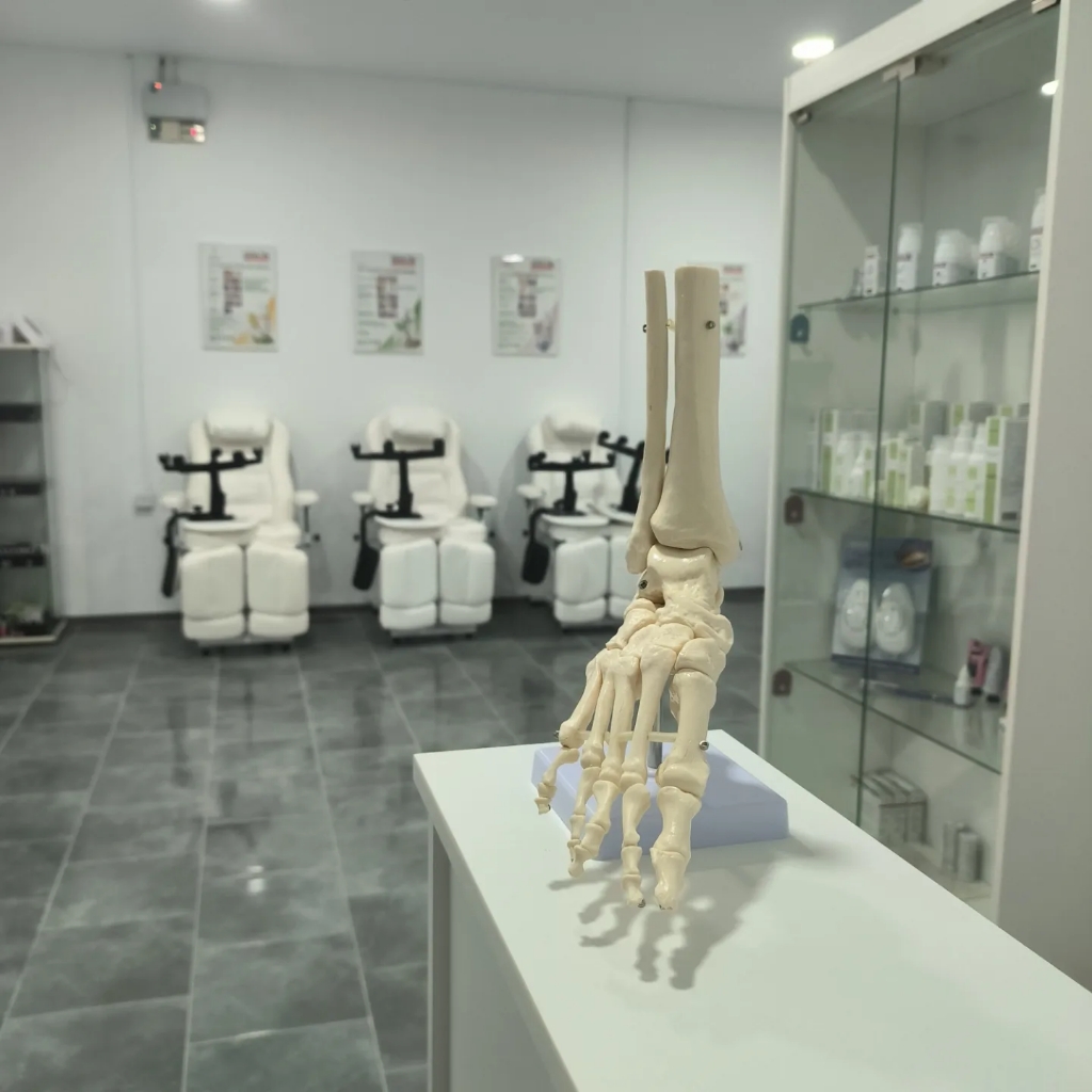 Подологический педикюр. Первичный приём.