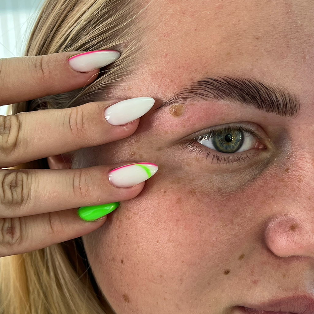 Ламинирование бровей