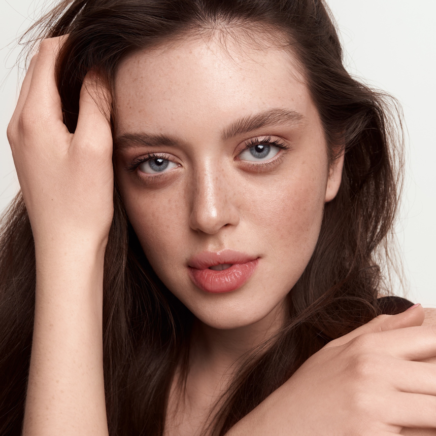 Стилистическое оформление бровей