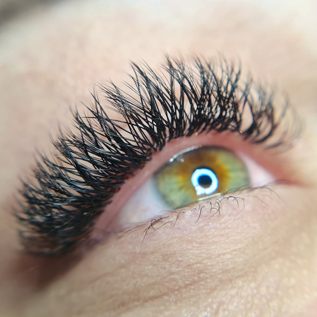 2D (наращивание ресниц)