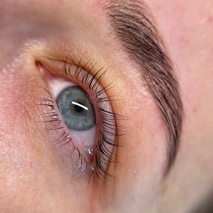 двойное ламинирование ресниц плюс бровей