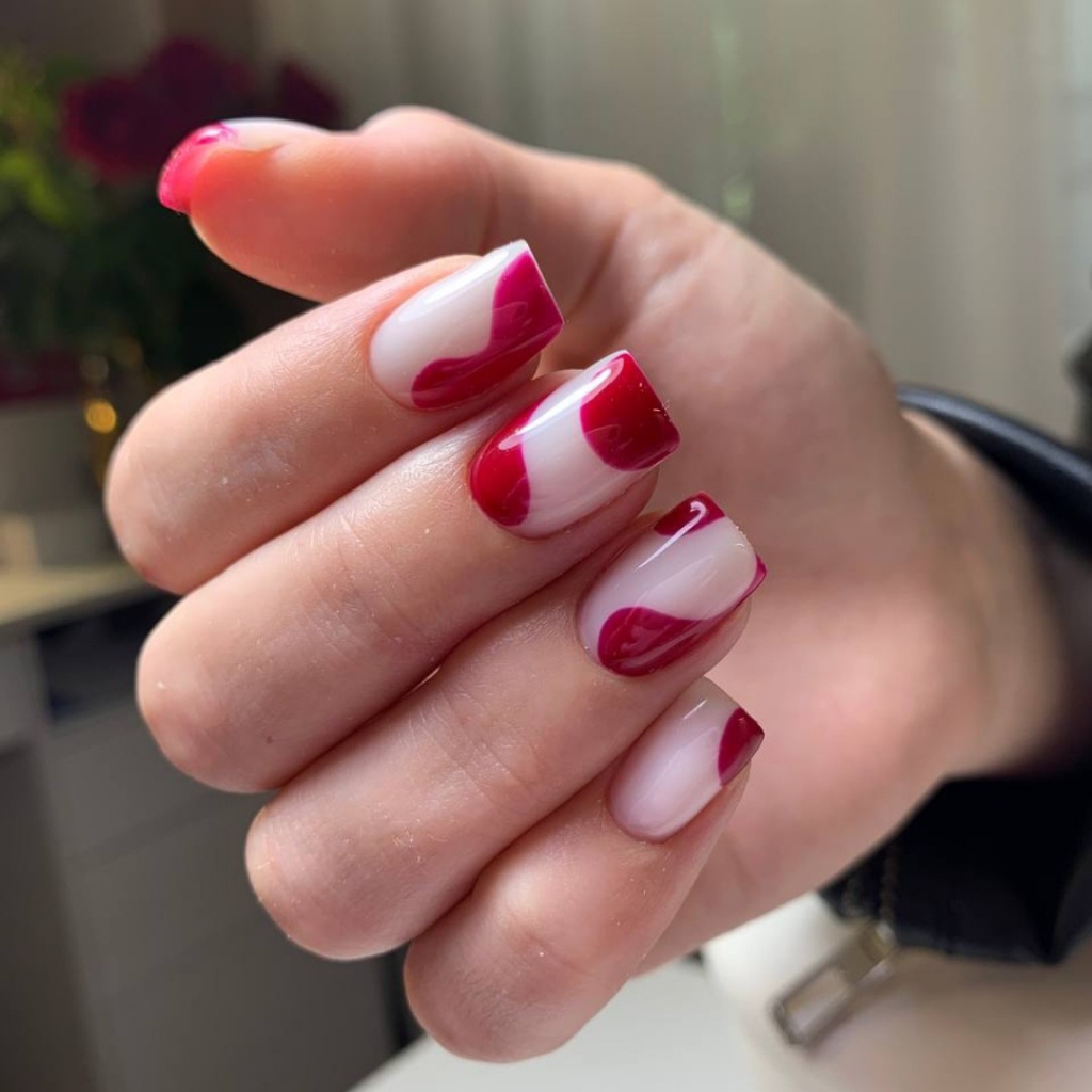 Маникюр + восстановление ногтей