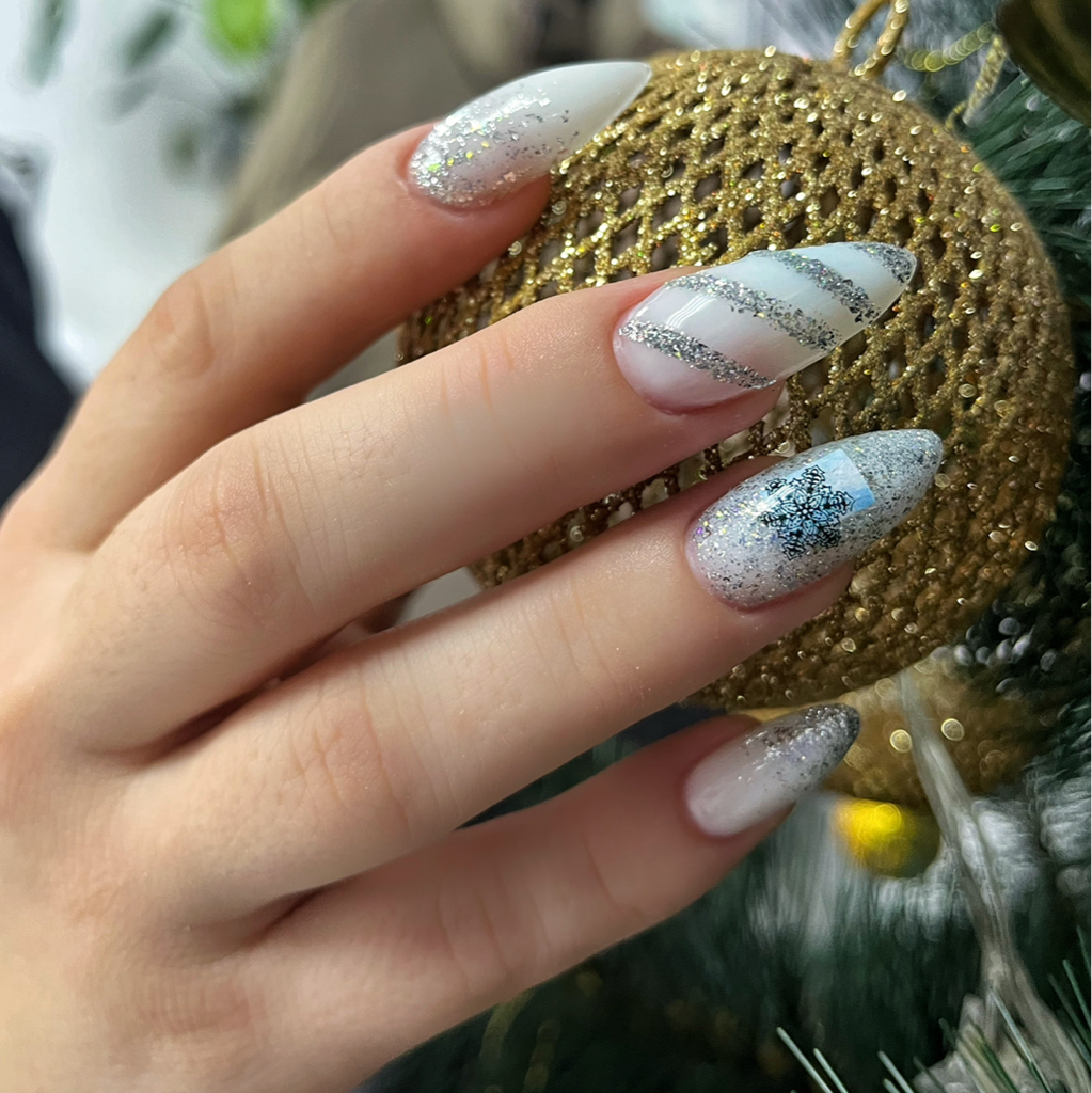 Коррекция ногтей