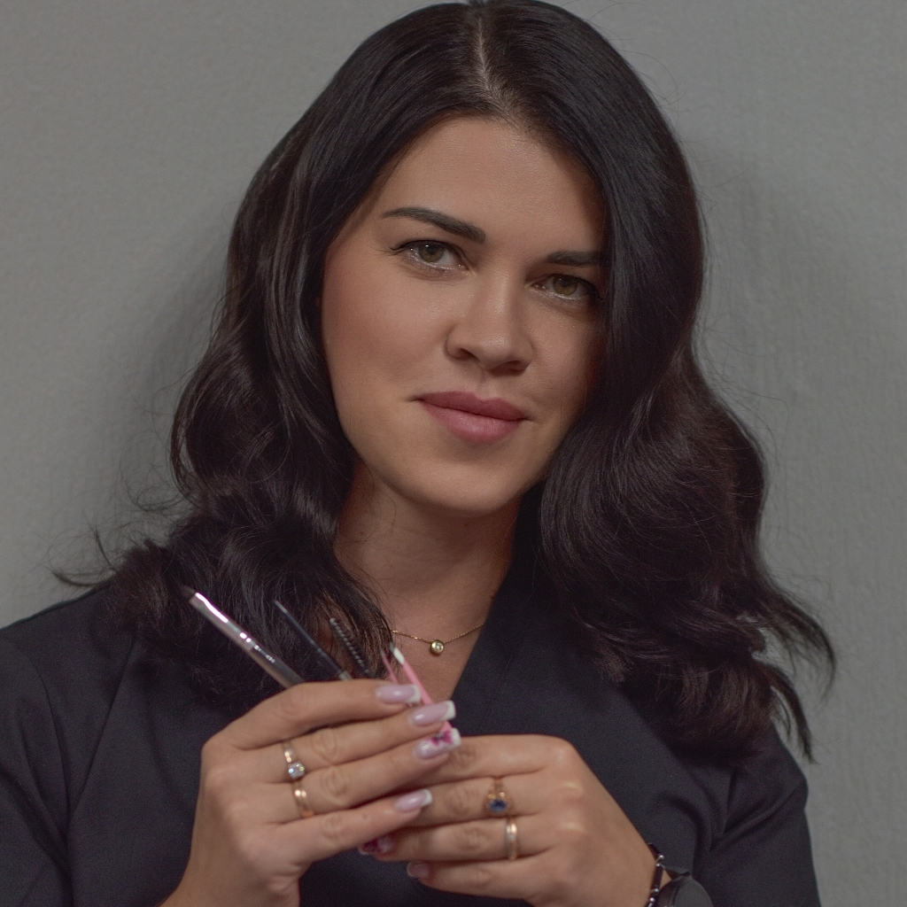 Цинделиани Мила