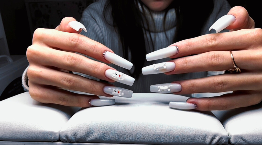 Коррекция ногтей длины XL (6-9)