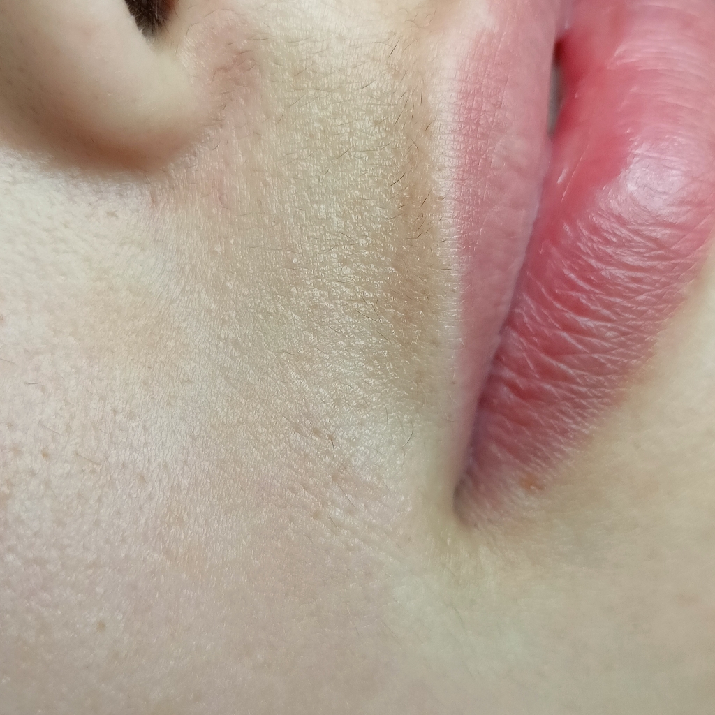 ПУХ ЭЭ-(лицо, тело)-русые, любые пушковые, обесцвеченные, седые